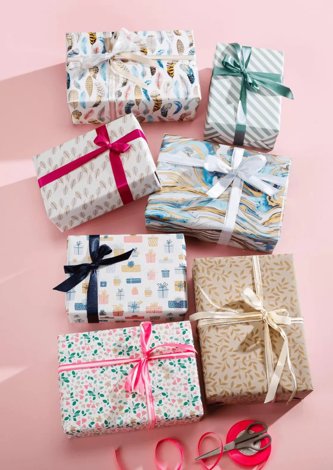 Papel De Regalo | Go Green - Envoltorio Para Regalo Ecológico>DecoWoerner Papel De Envolver Sostenible Azul Y Dorado - Rollo De Papel De Envolver De 50 M multicolor