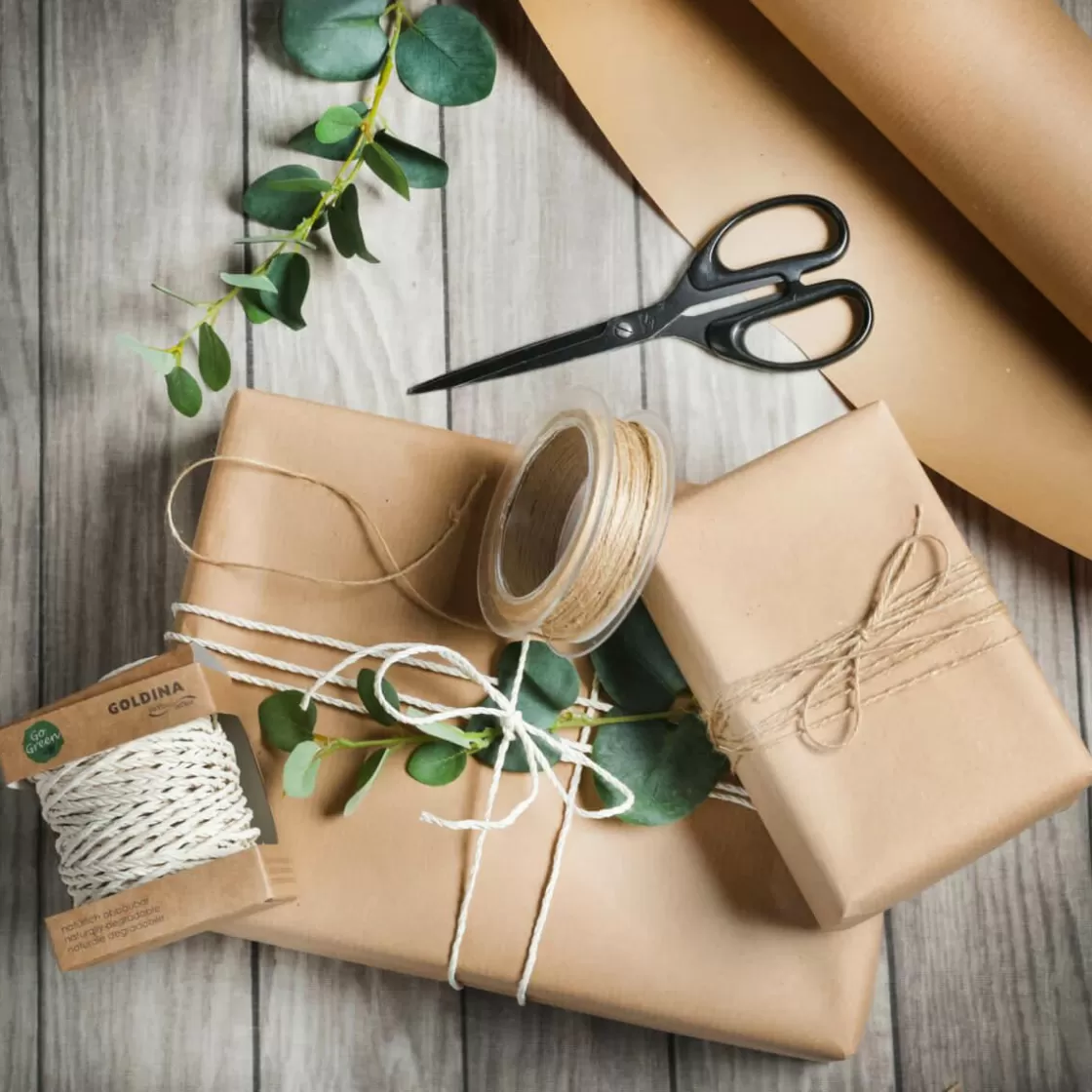 Papel De Regalo | Go Green - Envoltorio Para Regalo Ecológico>DecoWoerner Papel De Regalo Reciclado Ecológico Papel Kraft De Celulosa Natural, 50 Cm, 50 M marrón
