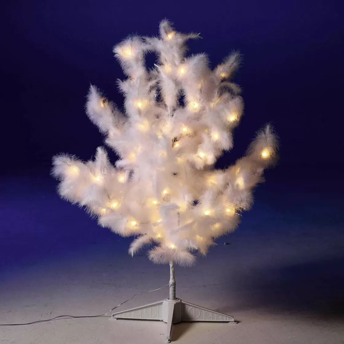 Luces De Navidad>DecoWoerner Árbol Decorativo Con Plumas, LED Cálido, 90 Cm blanco