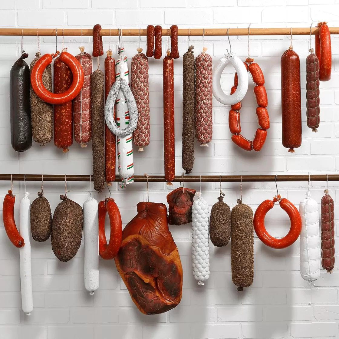 Carnes Y Embutidos>DecoWoerner Salami De Brazo Con Cordón, Muñeco De Comida 35 Cm rojo