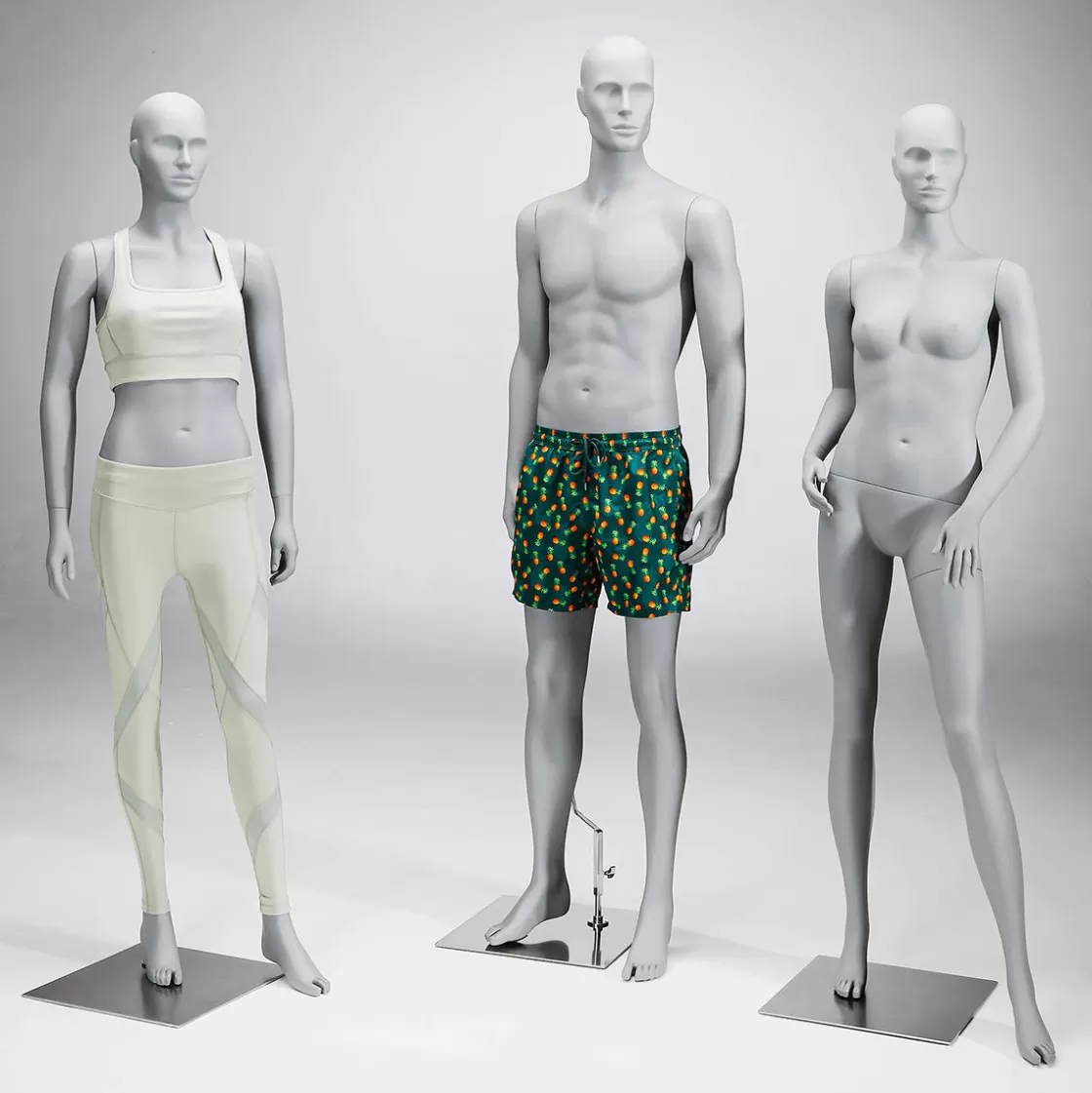 Maniquíes>DecoWoerner Sport Mannequin Lady Athlete - Pierna Izquierda Abierta Y Ambos Brazos Doblados Gris